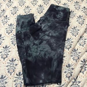 Like New Lululemon Align 25” Legging size 4